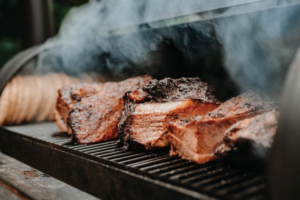 Ultimate Beginner’s Guide: How to Smoke Meat at&nbsp;Home