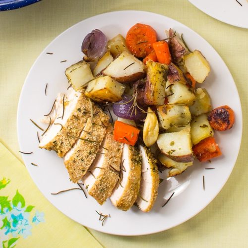 Here’s an idea for a winter dinner recipe that can be made on the grill. Grilled Rosemary Garlic Chicken with Roasted&nbsp;Vegetables