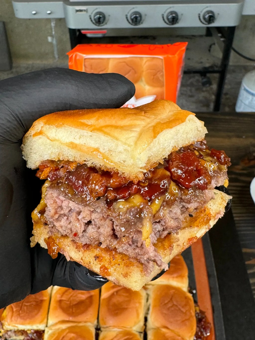 How to Make Perfect Bacon Jam Cheeseburger&nbsp;Sliders